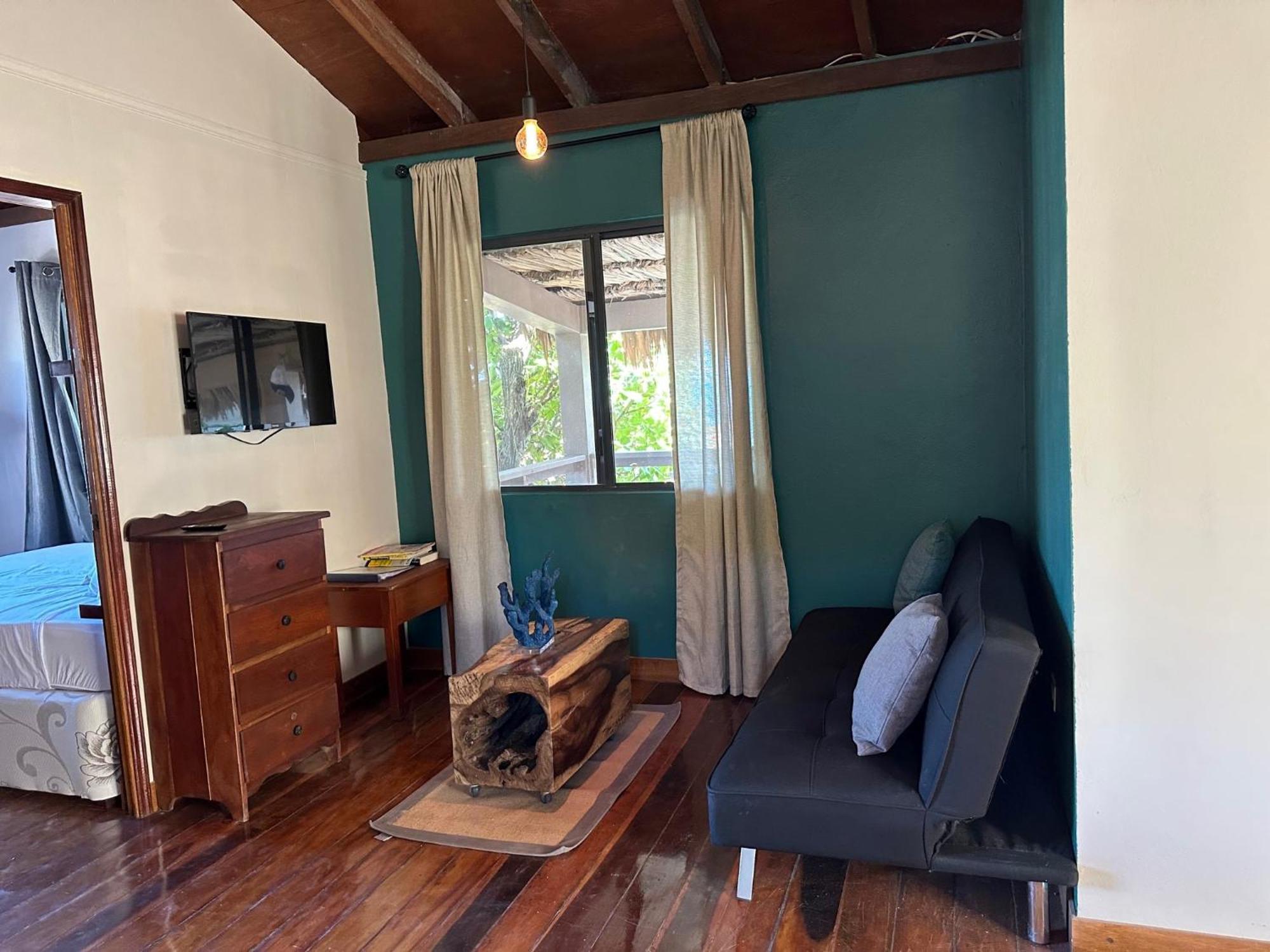 The Bounty Hotel Caye Caulker Luaran gambar